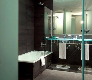 Baño  Vincci Marítimo Barcelona