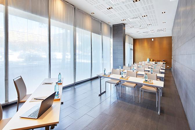 Salón Lull Vincci Marítimo 4* Barcelona Salón Lull Vincci Marítimo 4* Barcelona